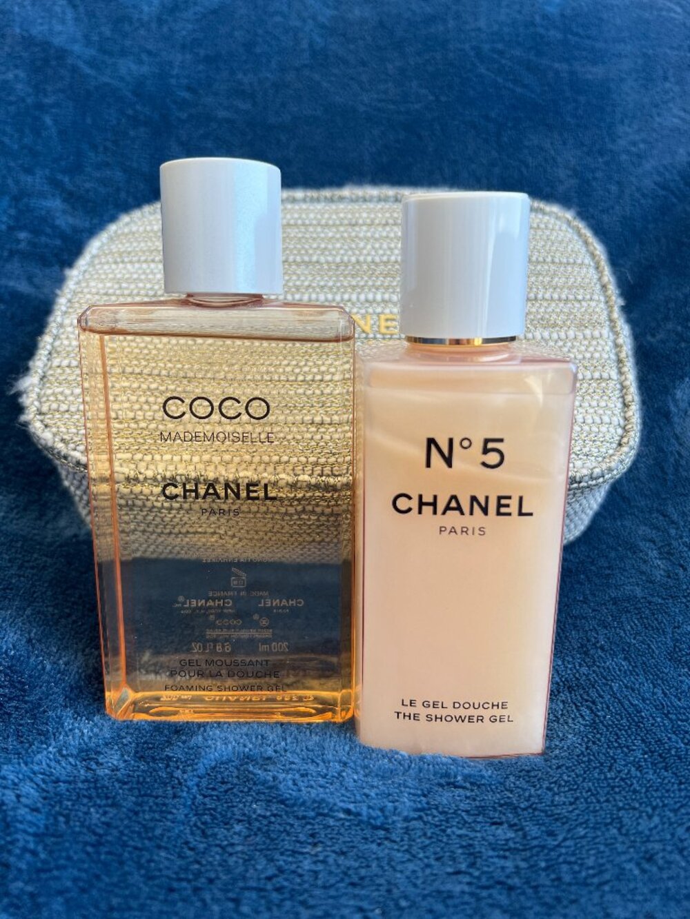 NWOT rare 3 piece Channel Tweed Cosmetic Bag, COCO Mademoiselle & No5 shower gel